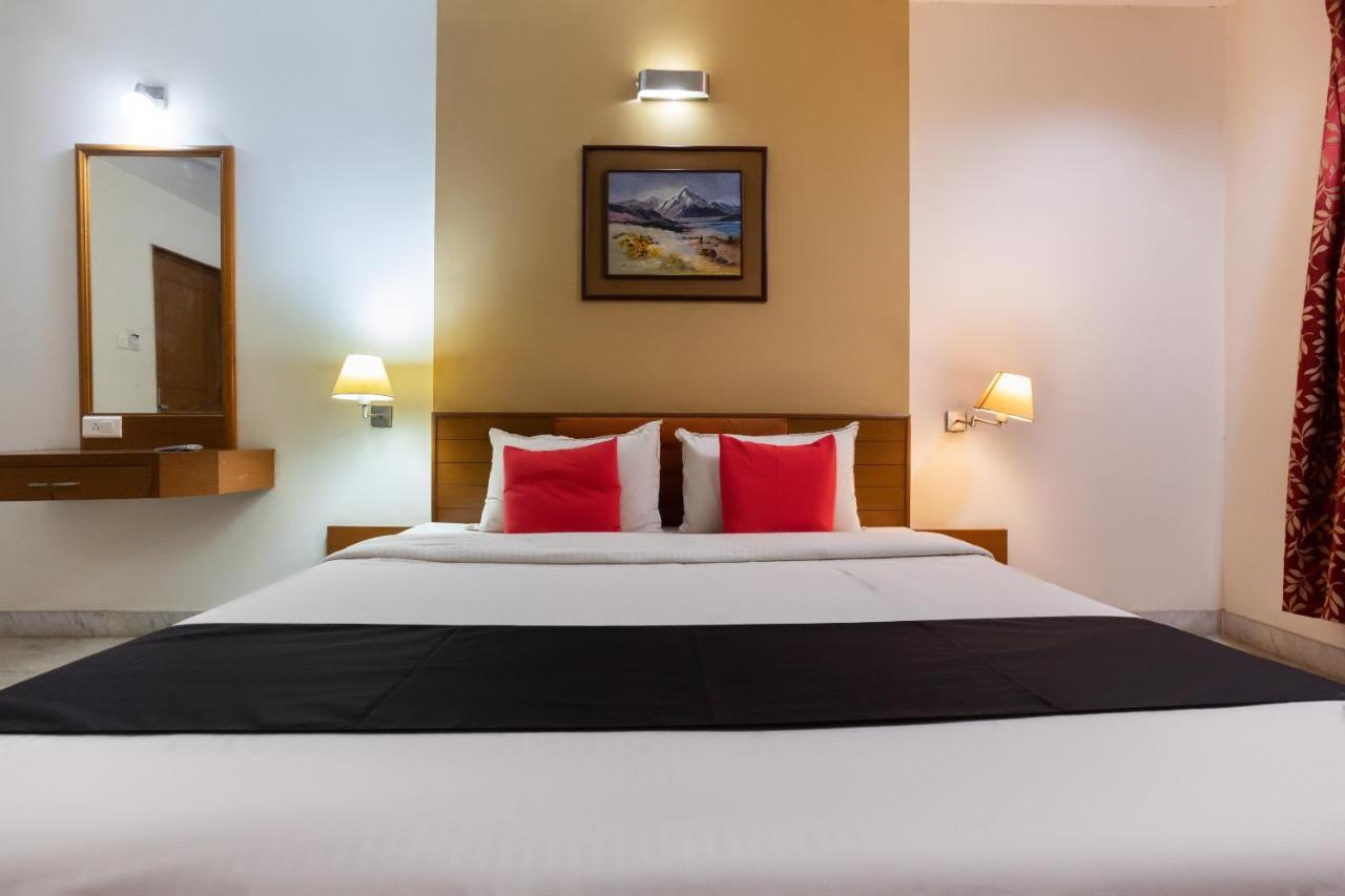 Hotel Bkr Grand